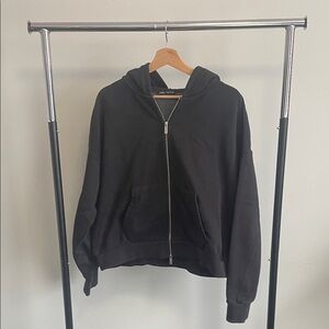 Zara Black Zip Up Sweater